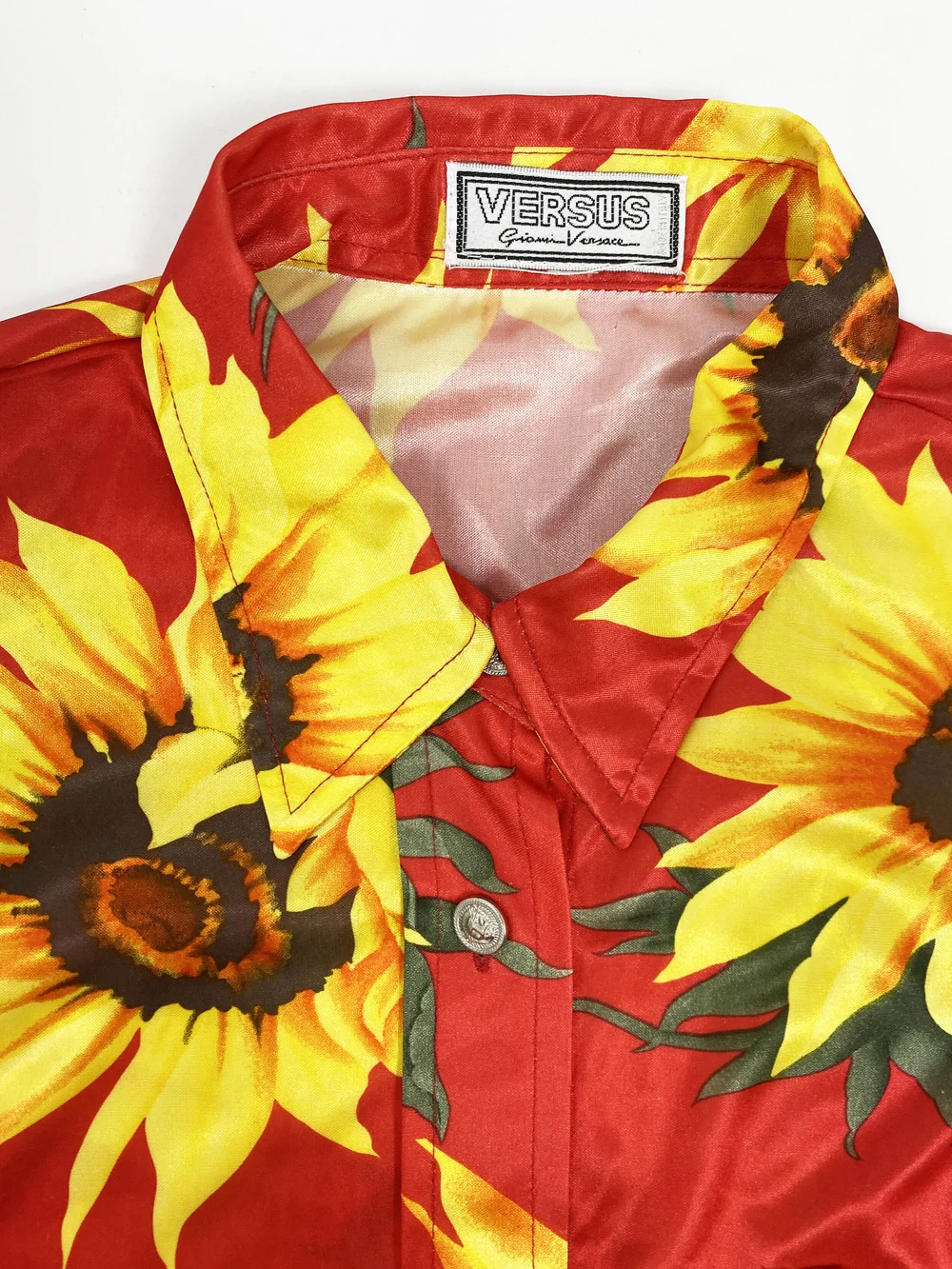 Gianni Versace Versus sunflower print shirt — JAMES VELORIA